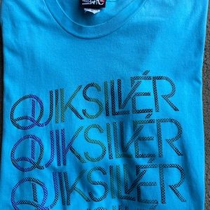 Quiksilver Short Sleeve T Size Large